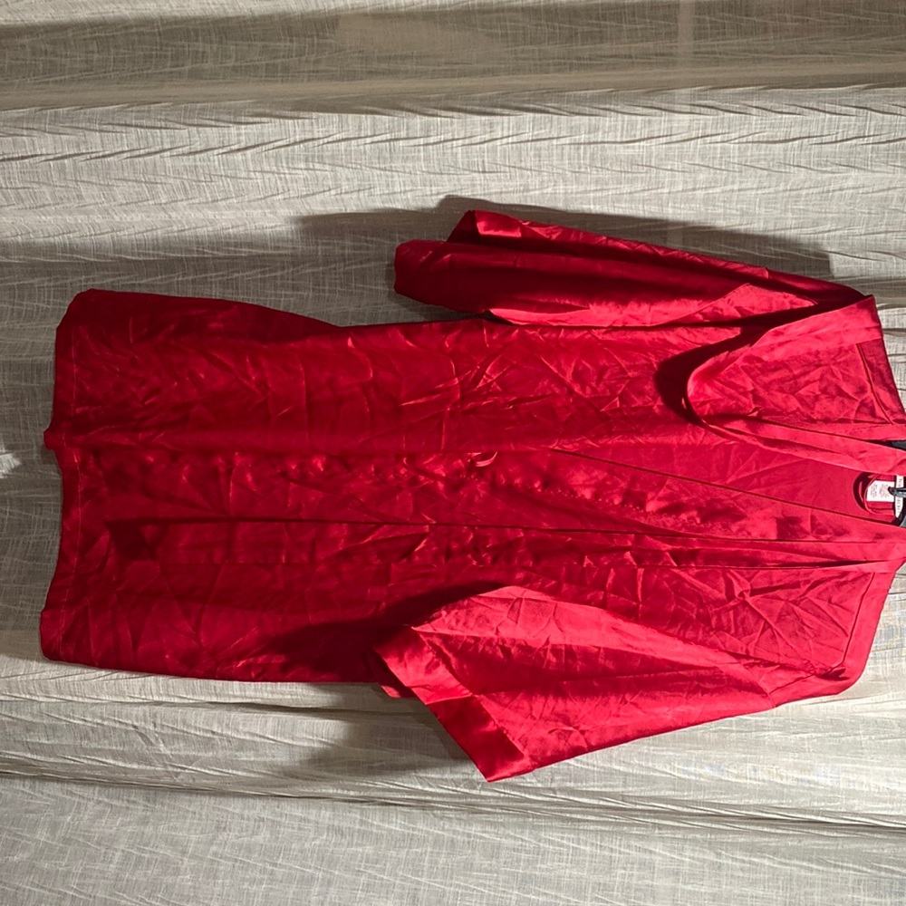 Silk VS quarter sleeve robe with pockets and two ties